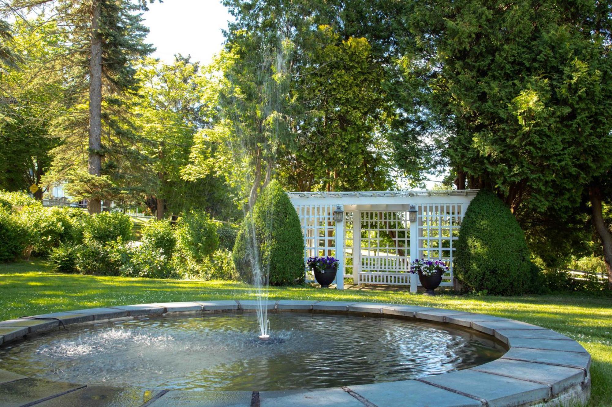 Idlwilde Inn Watkins Glen Εξωτερικό φωτογραφία