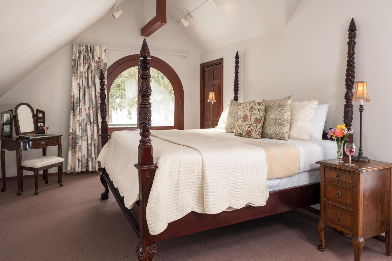 Idlwilde Inn Watkins Glen Εξωτερικό φωτογραφία